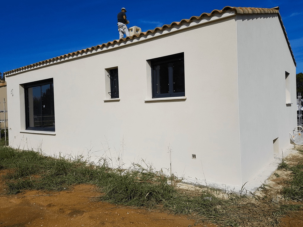 Façade rénovée par Nuances Façade