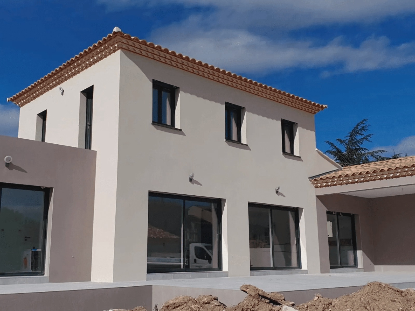 Ravalement de façade — réalisation (mobile)